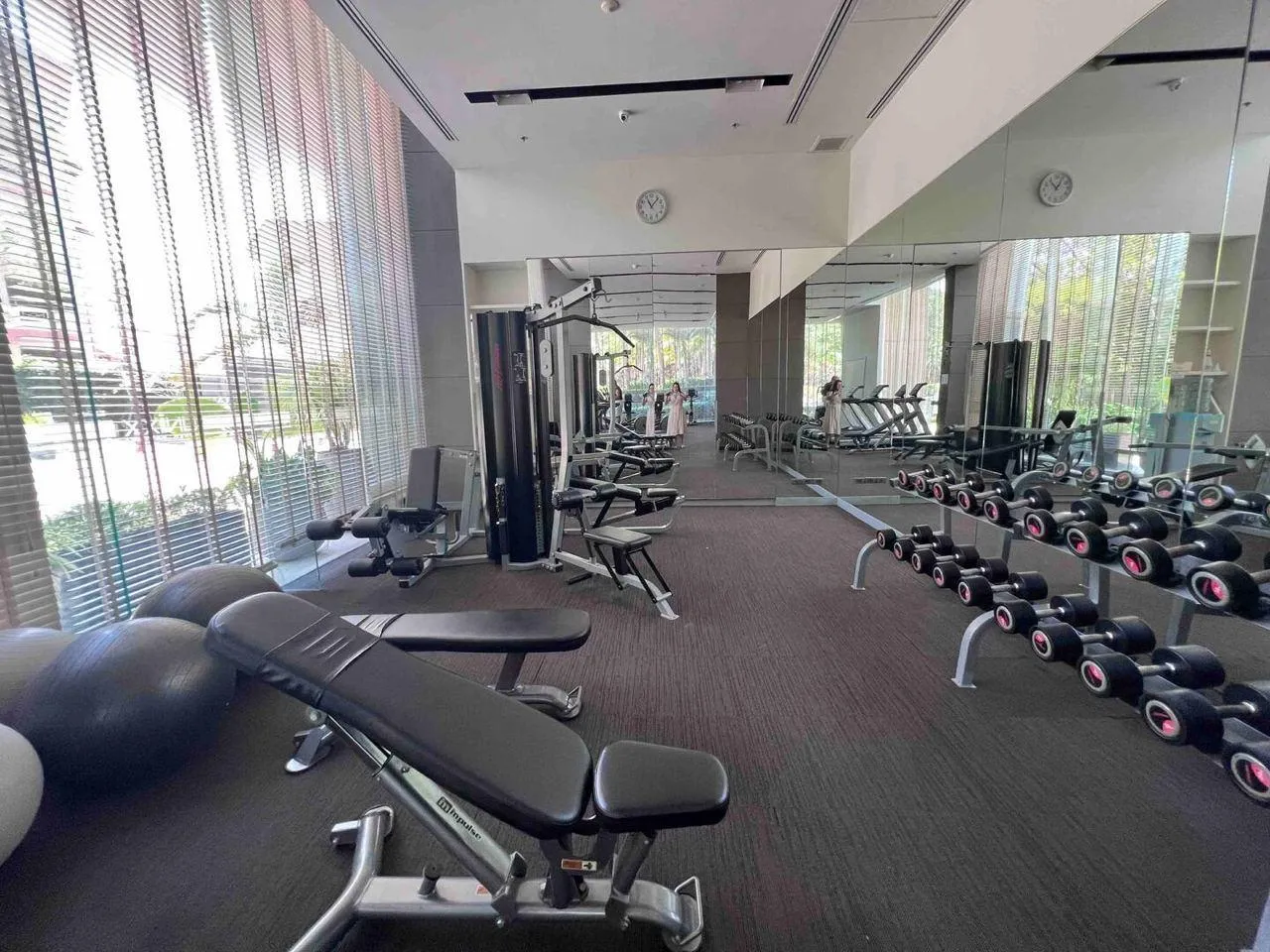 Доступна квартира (Пратамнак)